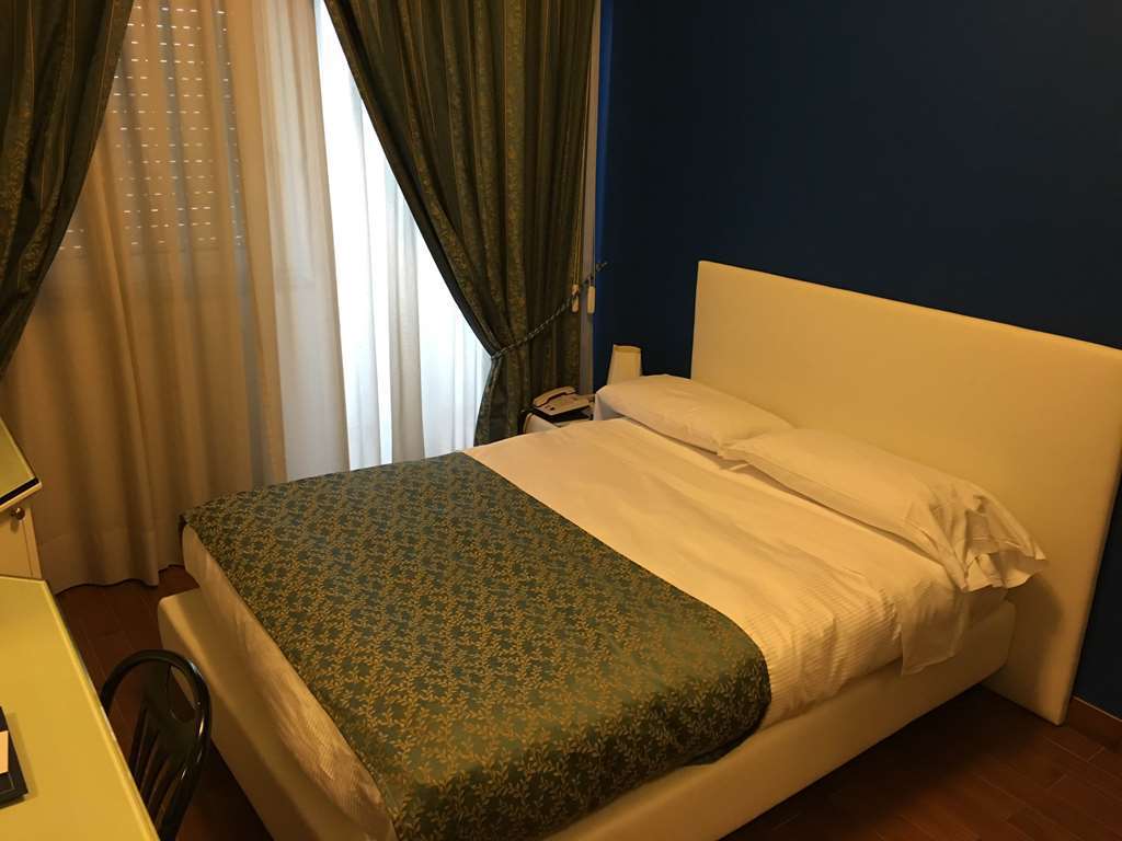 Grande Albergo Potenza Szoba fotó