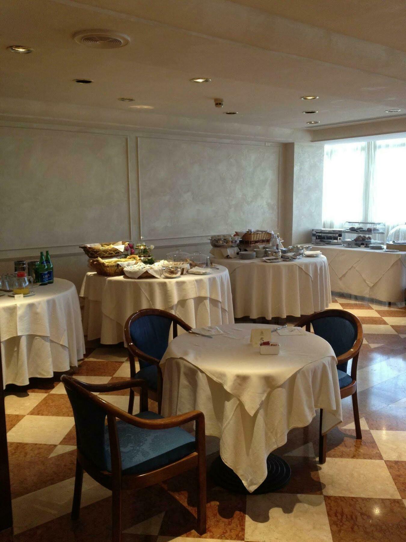 Grande Albergo Potenza Kültér fotó